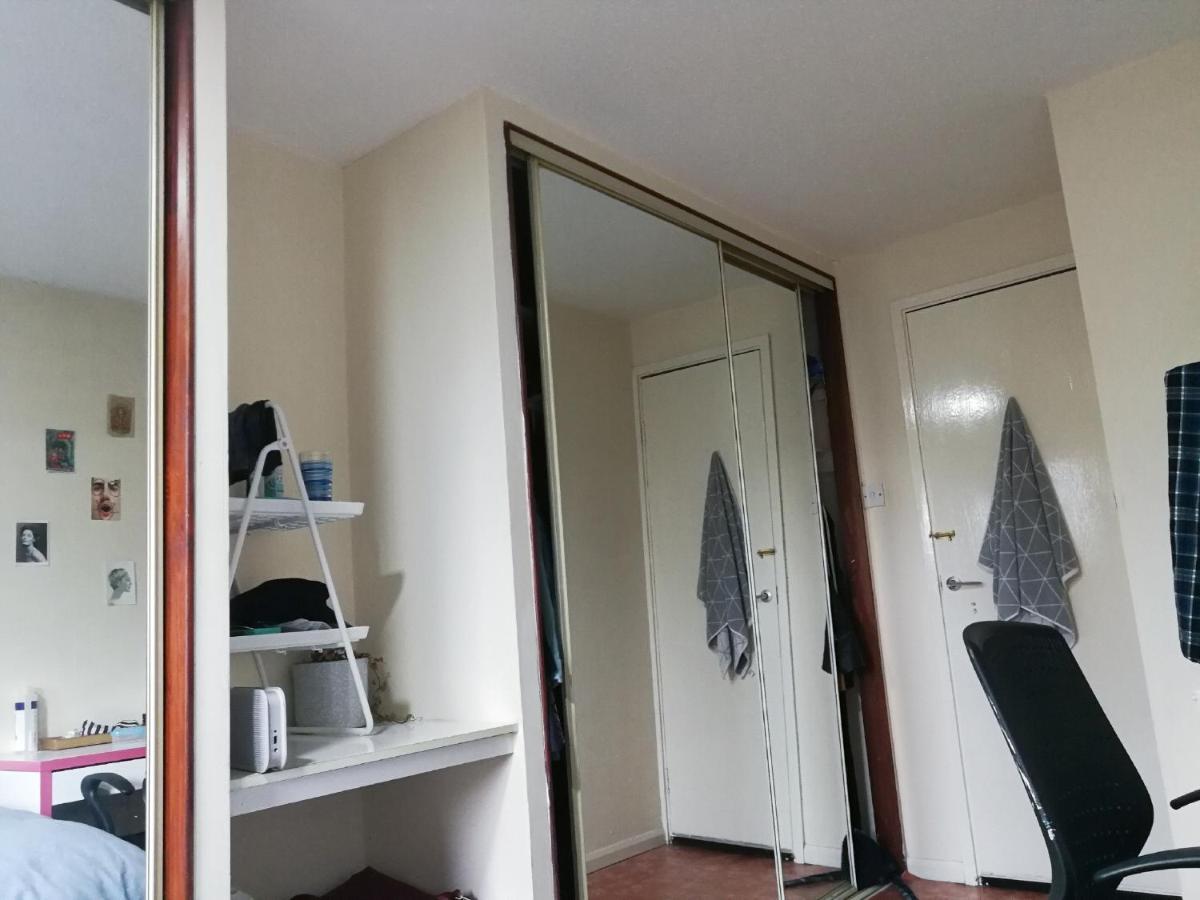 Guest House Private Room Near Glasgow City Centre Buitenkant foto